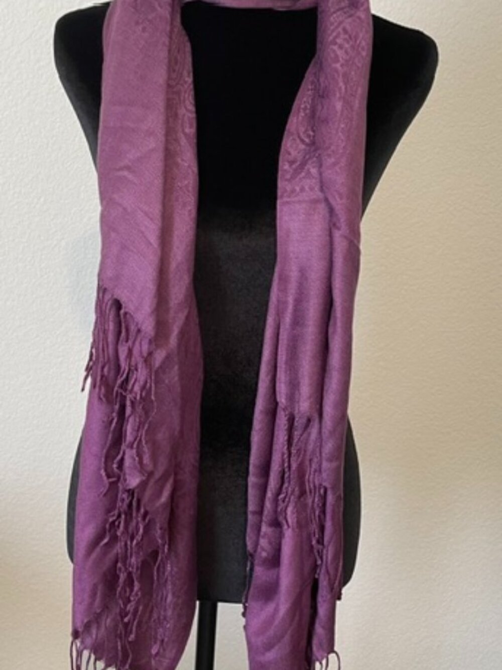 Women's No Label Scarf or Wrap Purple Tassel s